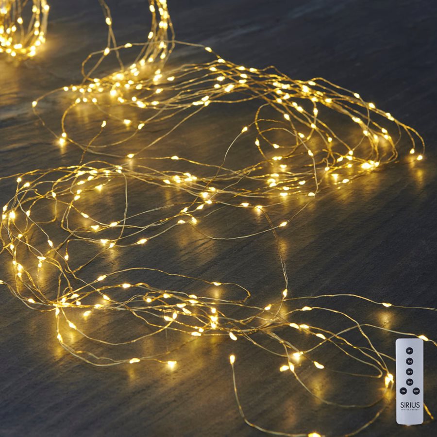 Sirius Knirke lyskæde - Klar/Guld - 15 med ialt 200 LED